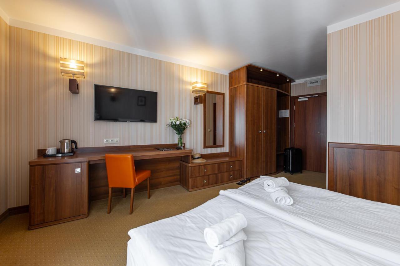 Dworek Morski Spa & Wellness Mielno  Kültér fotó