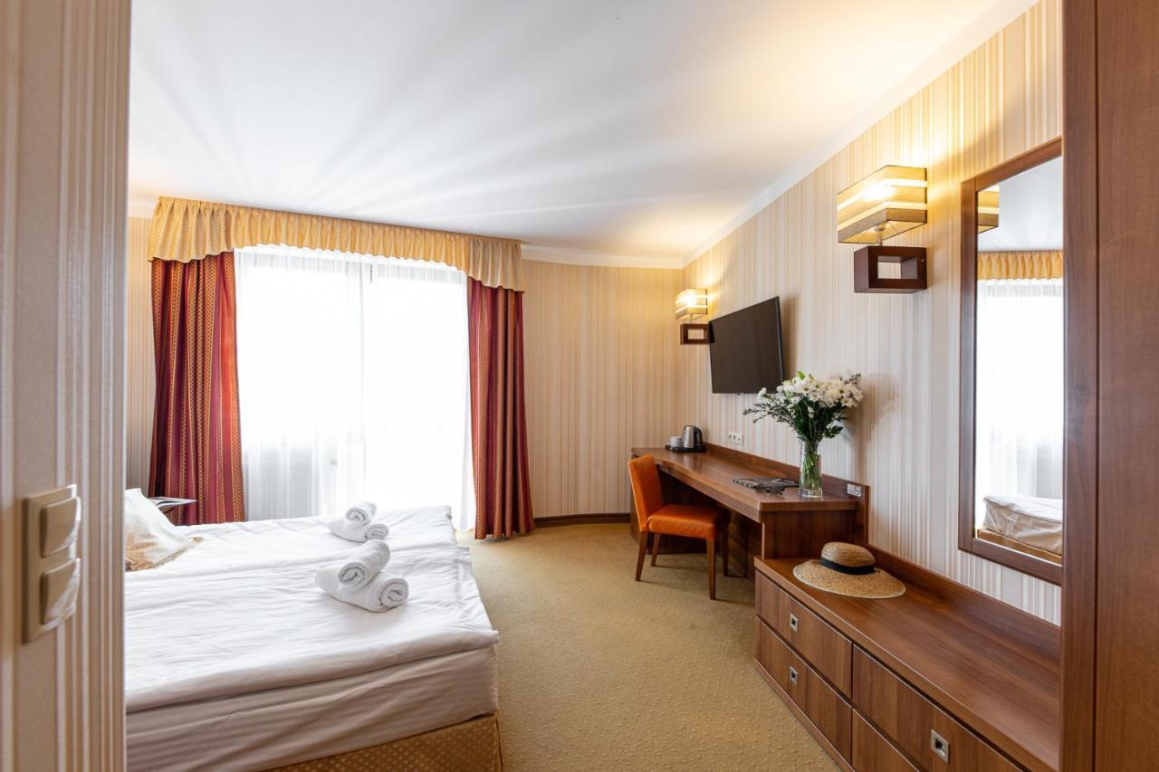 Dworek Morski Spa & Wellness Mielno  Kültér fotó