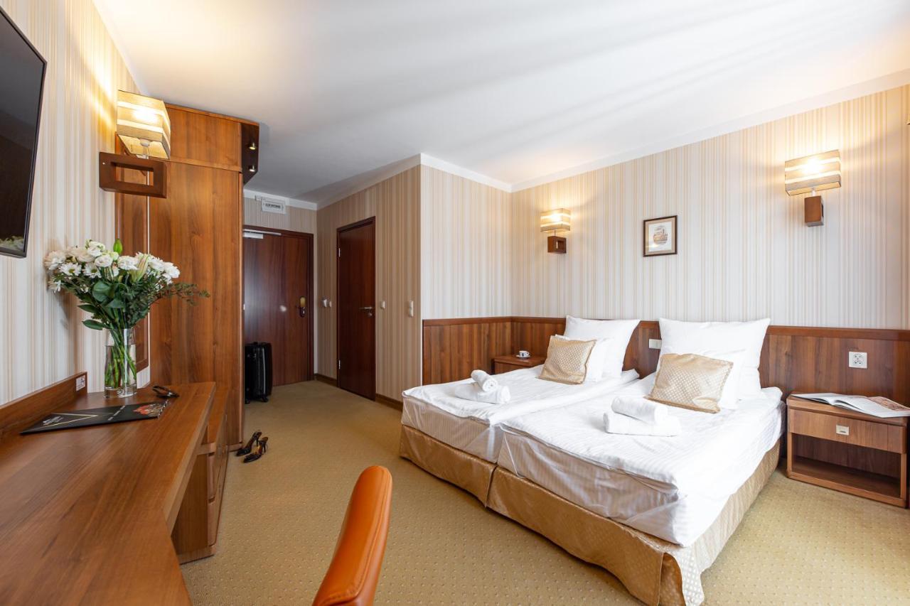 Dworek Morski Spa & Wellness Mielno  Kültér fotó