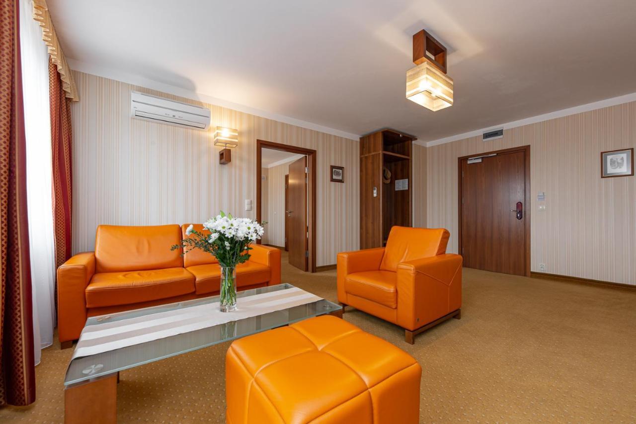 Dworek Morski Spa & Wellness Mielno  Kültér fotó